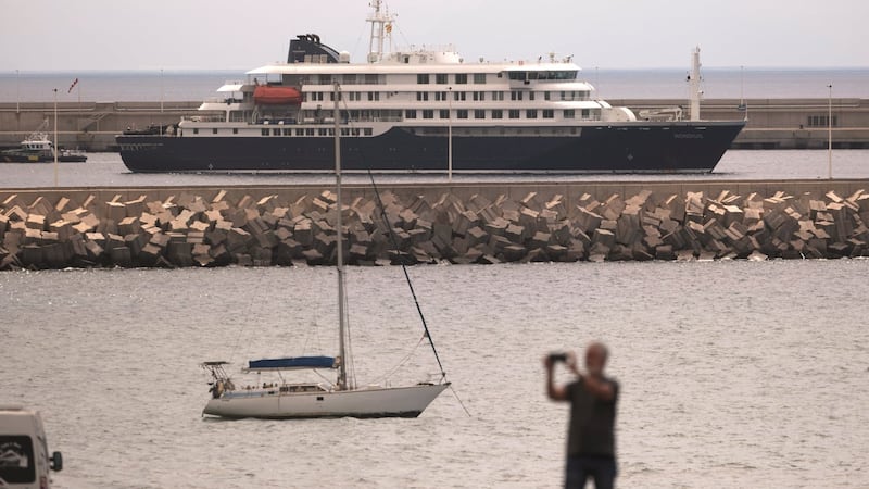 Spain reports new hantavirus case in passenger evacuated from cruise ship as outbreak grows to 11