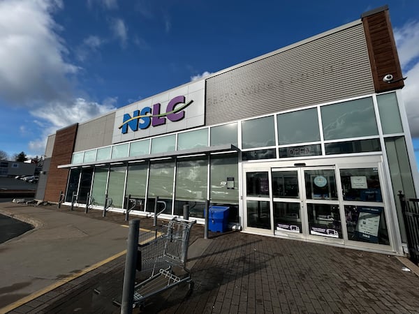 Man facing more than 30 charges for liquor store thefts: N.S. RCMP