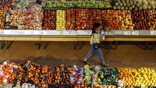 Public grocery stores would provide ‘massive’ support for Quebec agriculture: QS