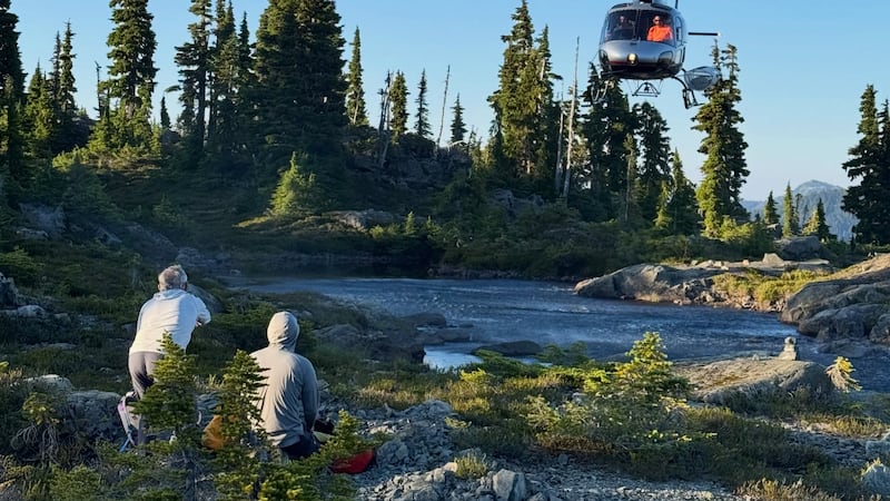 Missing hiker found alive after 3 nights in Vancouver Island backcountry