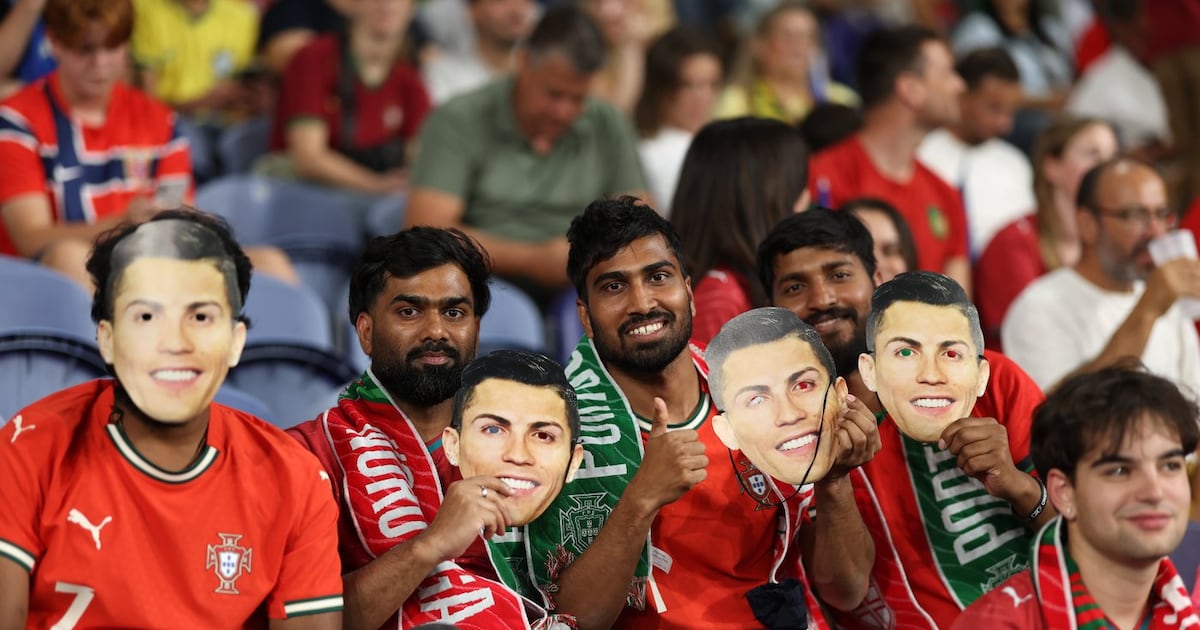 Portugal team officials say door is open for Cristiano Ronaldo to return ...