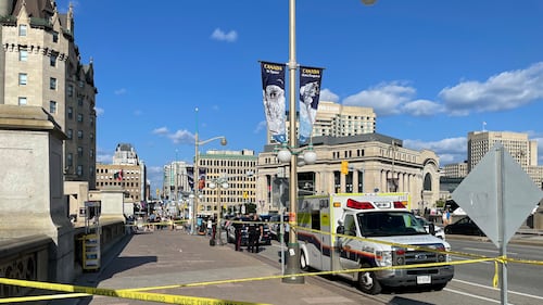 ‘I’m not going to let that stop me’: Ottawa bagpiper says he will return to busking after being assaulted downtown