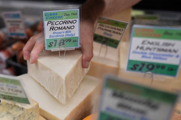 Cacio e pepe... e burro? Recipe draws ire for adding ingredients
