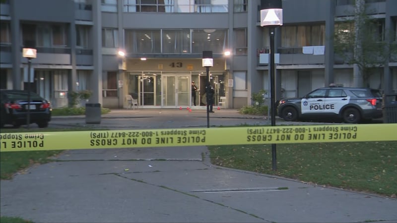 Recent shootings at Thorncliffe Park apartment buildings under investigation