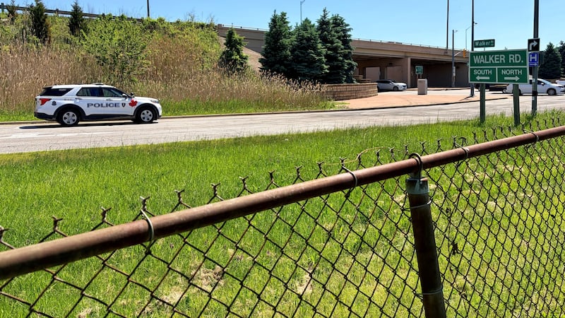 E.C. Row westbound on-ramp at Walker Road closed after fire