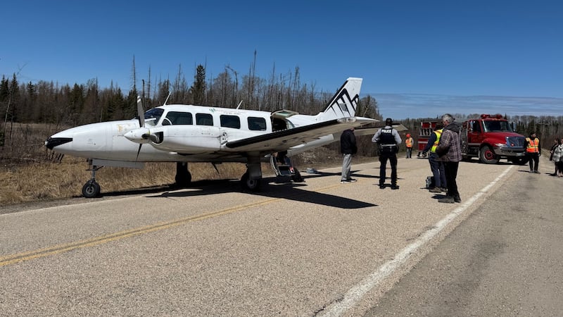 Plane lands on Manitoba highway