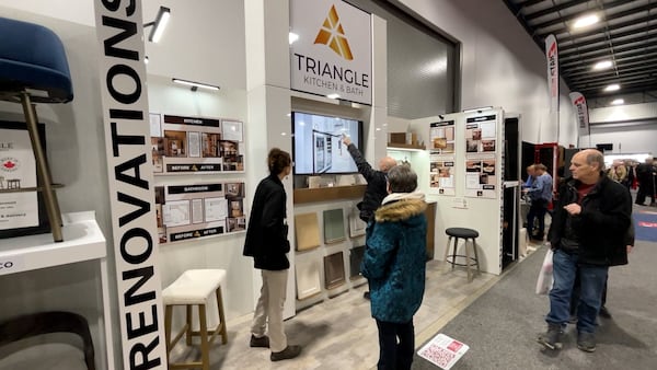 Shoppers weigh costs and priorities at Ottawa Home and Remodelling Show