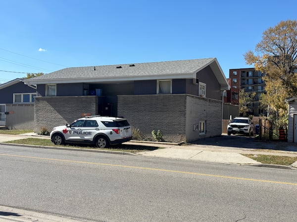 Windsor man pleads guilty to manslaughter in fatal stair push