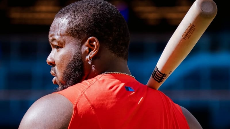 What are Major League Baseball Bats Made of: Ultimate Materials Guide