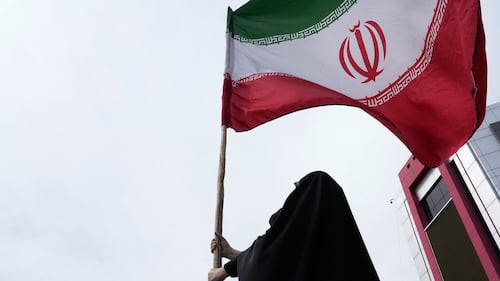 Iran’s top diplomat returns to Pakistan but Trump says the sides can talk by phone