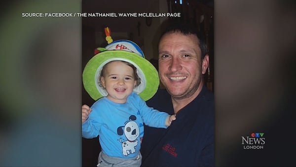 Father of dead toddler points finger at the accused in manslaughter case