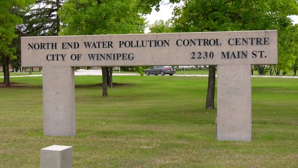 Councillors wanting federal government to up the ante for sewage treatment plant