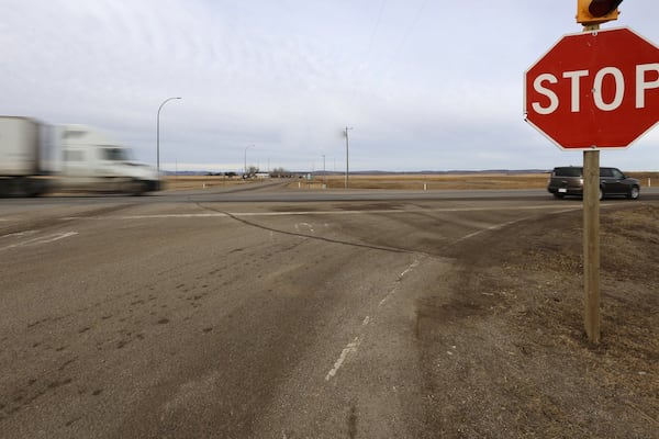 Alberta to review intersection where 3 junior hockey players died in crash, loss felt nationwide