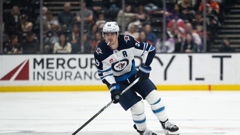 Winnipeg Jets and NHL consolidate team history
