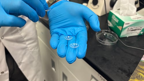 Researchers in Ont. develop 3D-printed contact lenses that can be made in 20 minutes