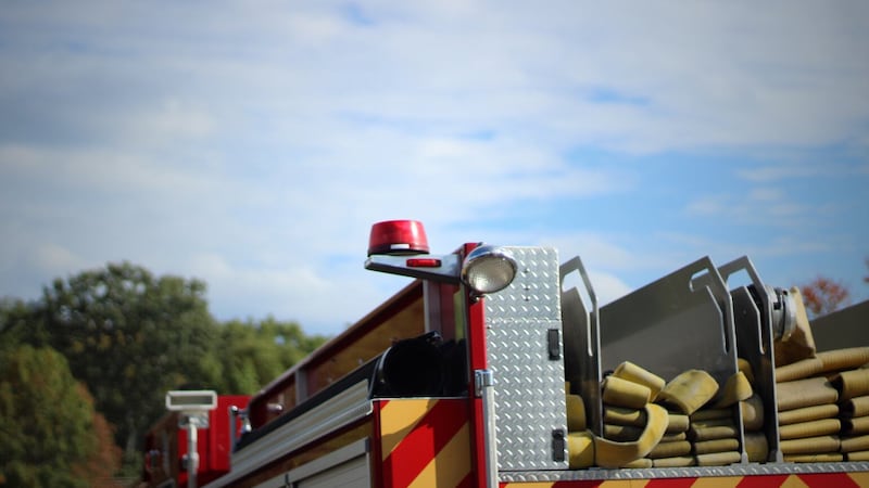 Woman dies after early-morning house fire in Terrebonne