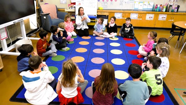 Calgary Board of Education celebrates 25th anniversary of Spanish bilingual program