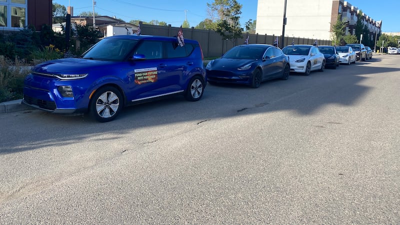 These Canadian seniors are driving EVs to Parliament Hill. Here’s why