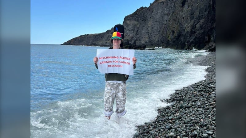 ‘I’ve met some amazing people’: Moncton cancer survivor hitchhiking across Canada