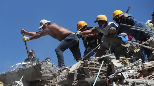 Earthquake response strains Colombia's new government and rescuers as they race against the clock