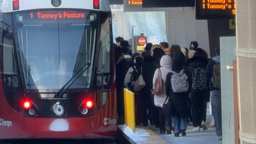 Here are OC Transpo’s ideas to compensate riders for poor service this year