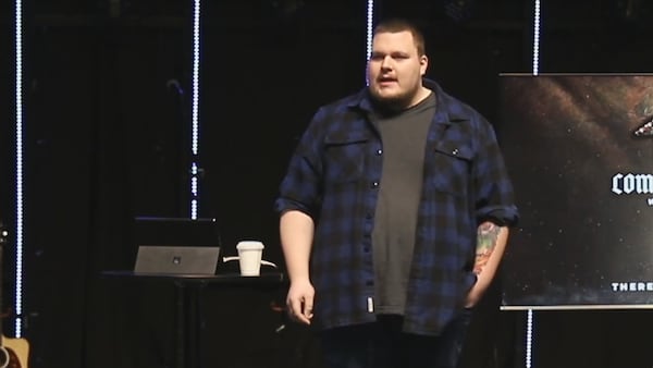 Youth pastor charged with sexual assault of teen: Winnipeg police
