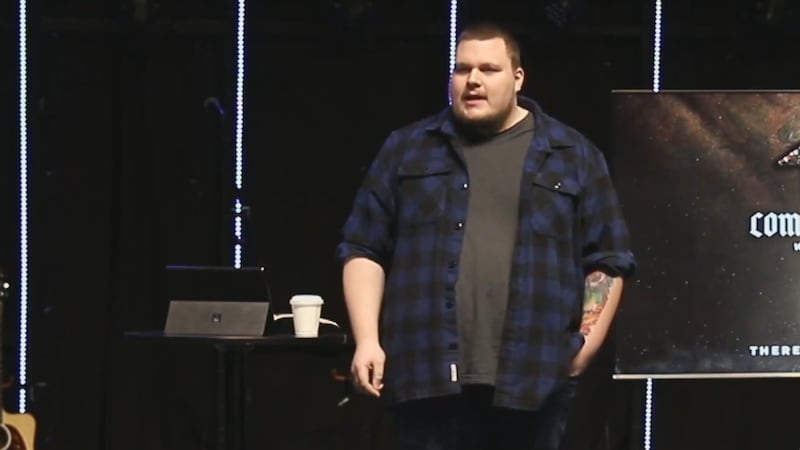 Youth pastor charged with sexual assault of teen: Winnipeg police
