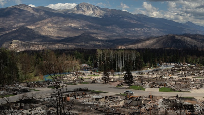 ‘We’re going to rebuild Jasper together’: Federal finance minister on landmark $500M announcement