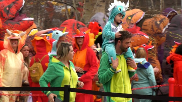 University of Calgary sets new world record for ‘largest gathering of people dressed as dinosaurs’