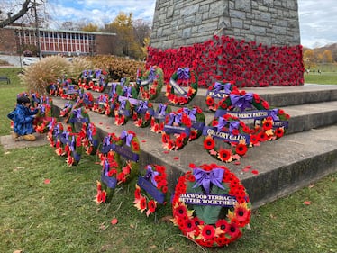 A Remembrance Day ceremony is pictured at Sullivan’s Pond in Dartmouth, N.S., on Nov. 11, 2025. (CTV Atlantic / Vanessa Wright)