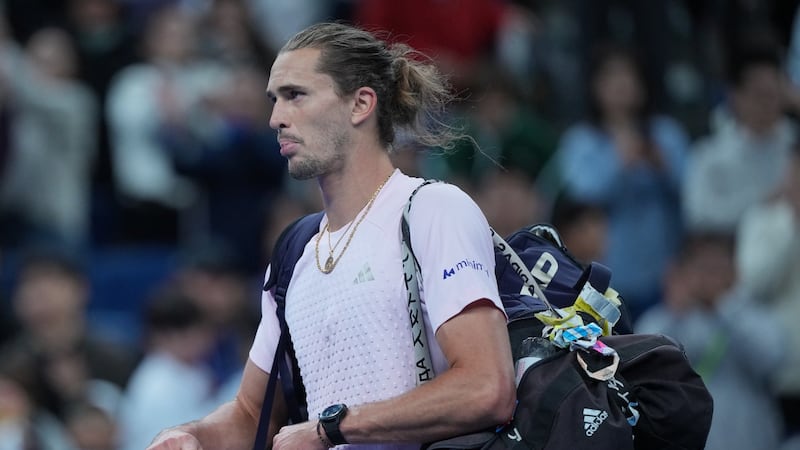 Tsitsipas advances to Shanghai Masters second round and Hurkacz lines up Djokovic
