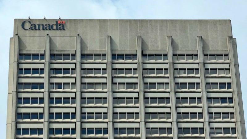 Second federal department delays 4-day office mandate for some public servants