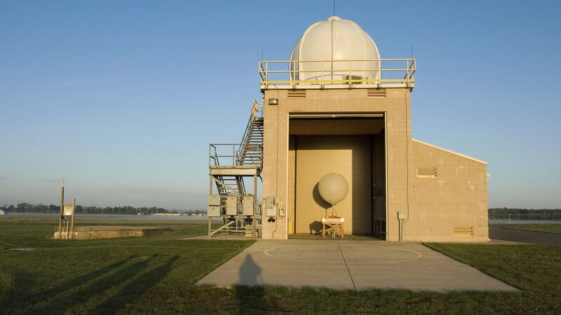 Experts say U.S. weather forecasts will worsen as DOGE cuts balloon launches