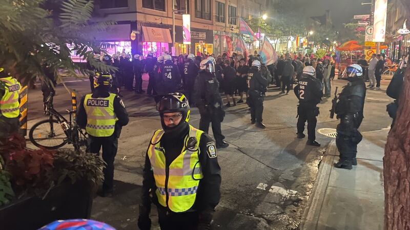 Spvm Riot 2 arrested, tear gas deployed and Starbucks windows smashed during ...