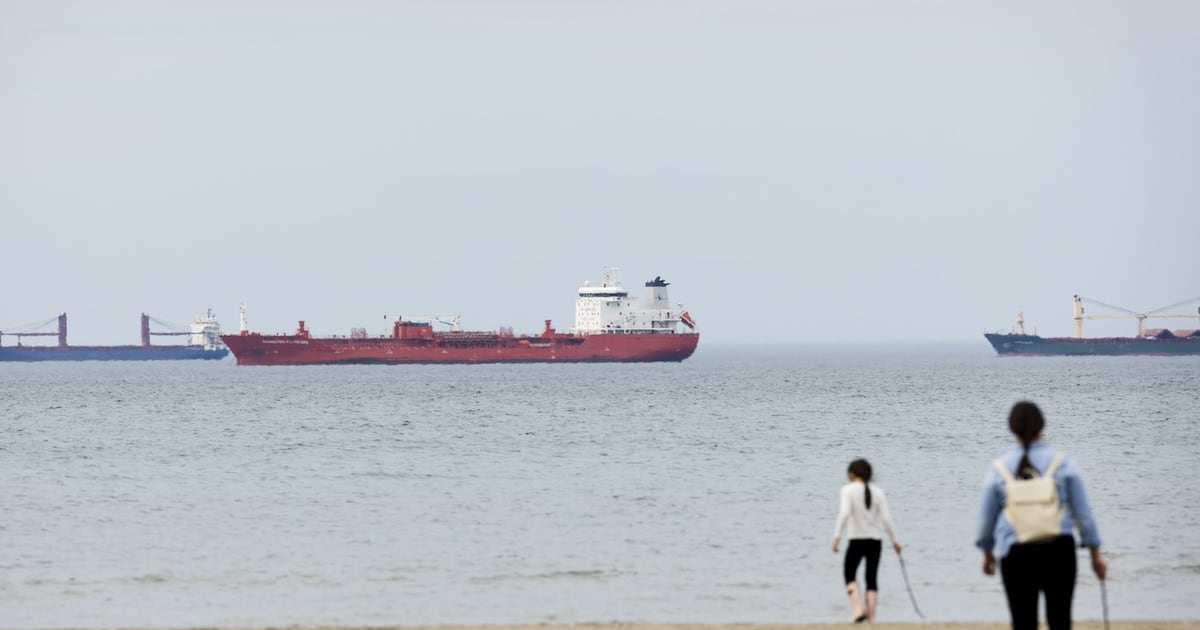 Canada Not Blocking Ships, Fact Checkers Say