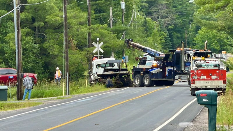 Crash involving train in Bracebridge shuts down road, no injuries