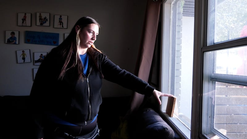 ‘No real consequences’: Waterloo tenant says bylaw fines fail to fix housing conditions