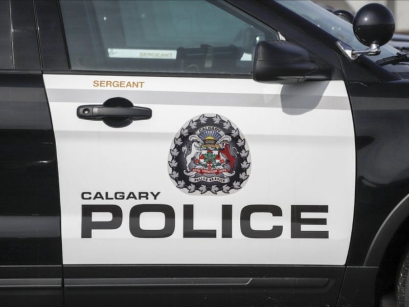 Calgary man faces attempted murder charge in Saturday sidewalk assault in northwest