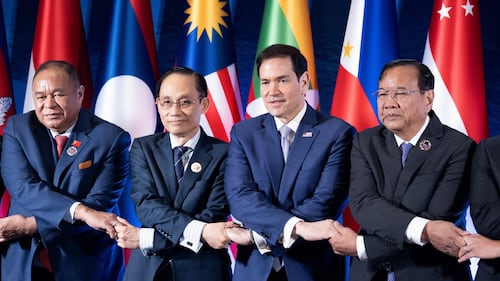 Iran’s demands over the Strait of Hormuz would set a dangerous precedent, Rubio warns Asian leaders