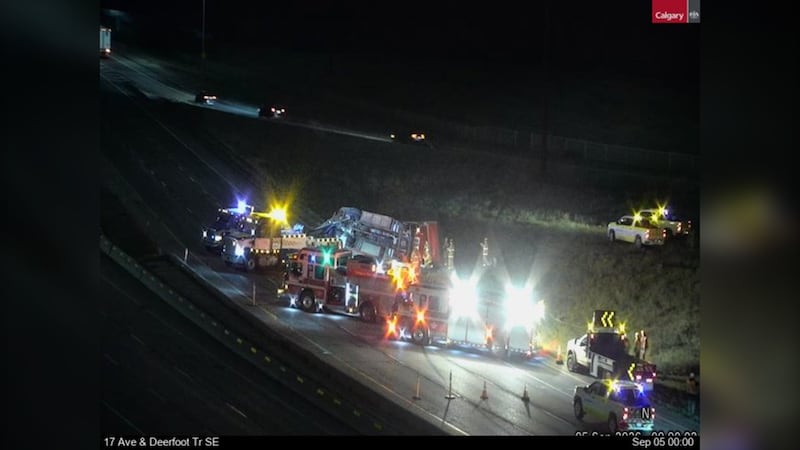 Possible street racing on Deerfoot Trail may have led to rollover crash, police say