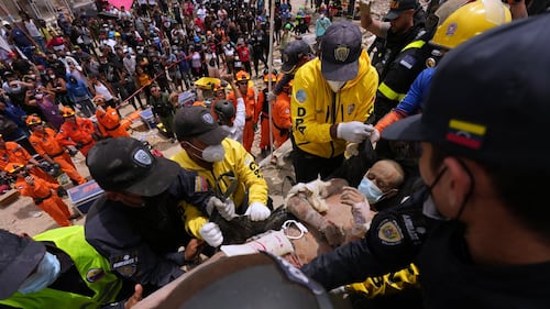 Grief and optimism clash in scramble to locate survivors 4 days after Venezuela earthquakes