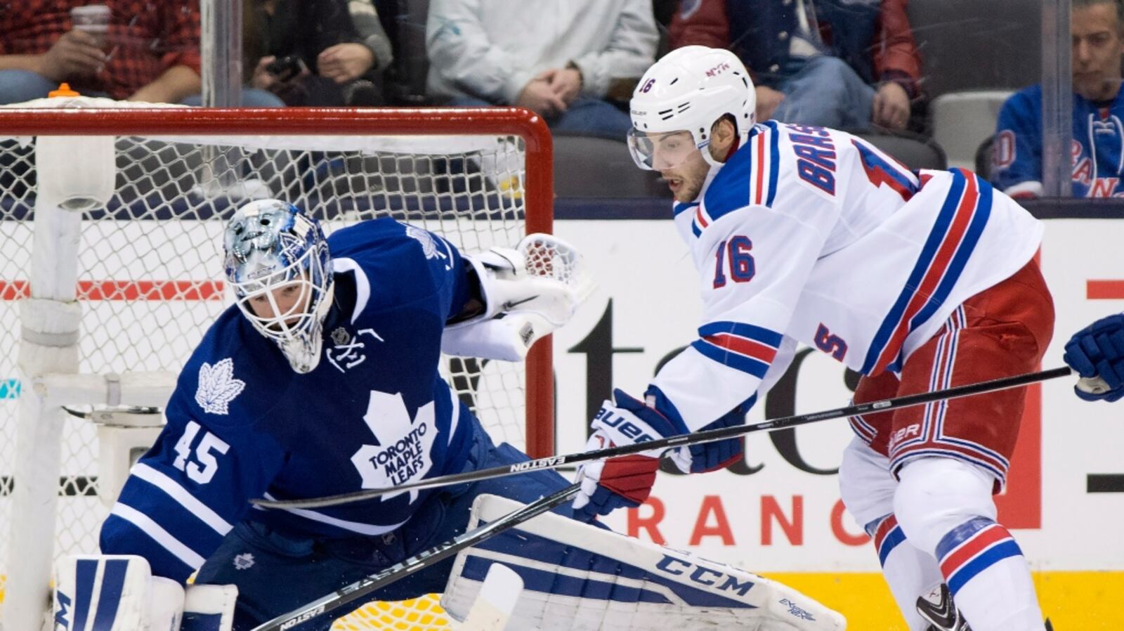 Maple Leafs show off offensive depth in wild 5-4 win over Rangers