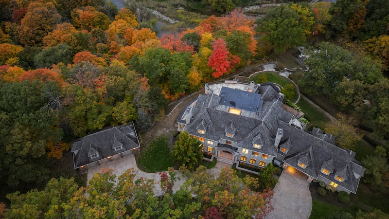 This nearly $20M Mississauga home has private golf course access. Here’s a look inside