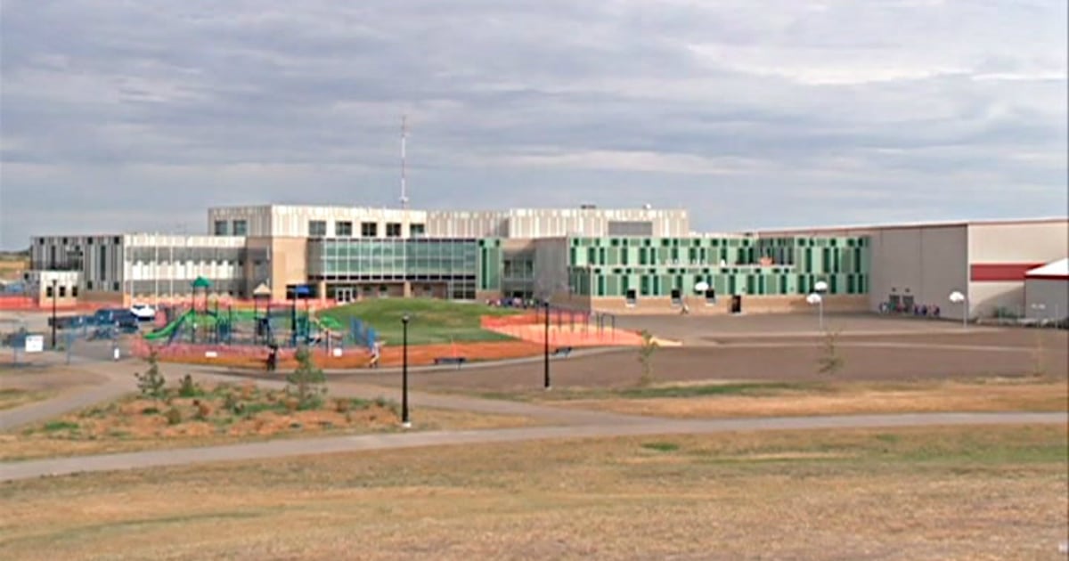 New Warman school features modern education