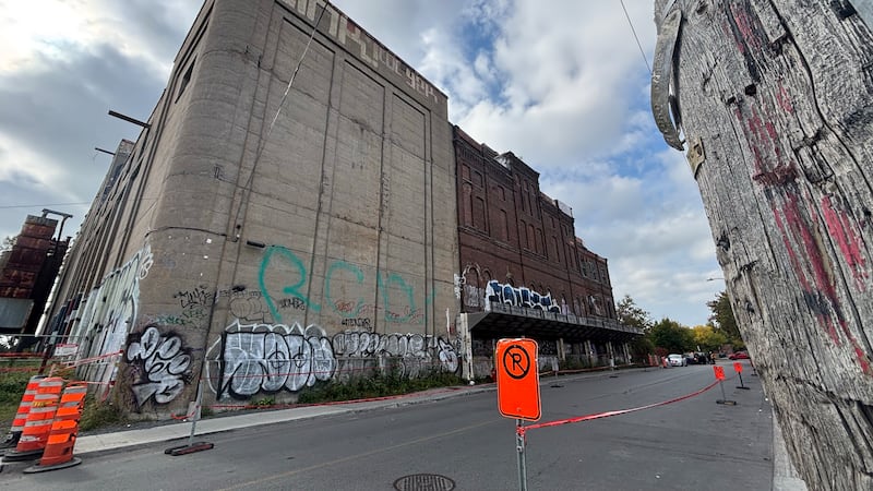 Parts of former Canada Malting plant in Montreal could collapse, report warns