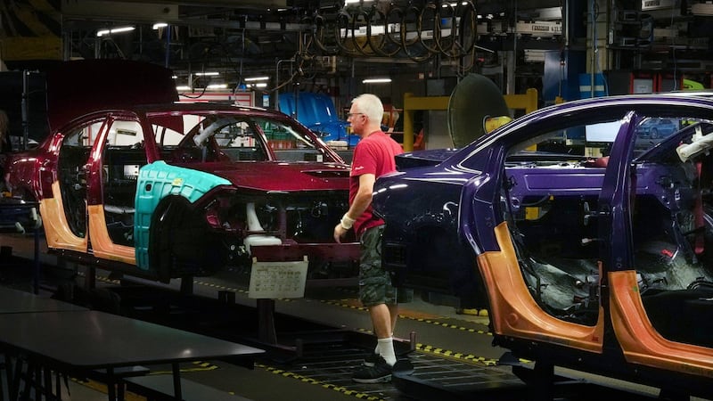 Unifor turns focus to Stellantis after wrapping up deals with General Motors, Ford