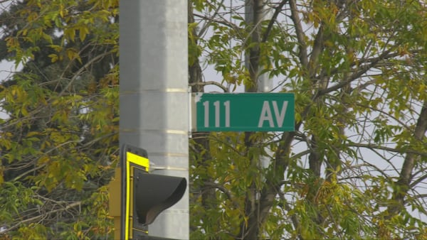 Cyclist injured in central Edmonton crash