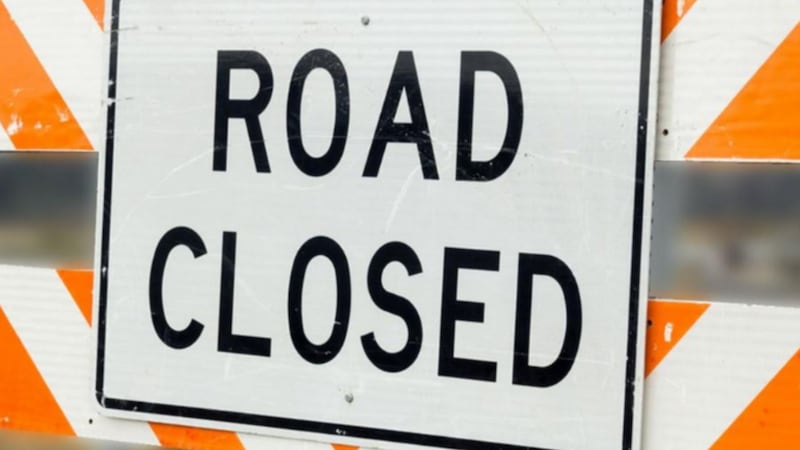 Portions of Yonge Street closed in Innisfil due to multi-vehicle crash
