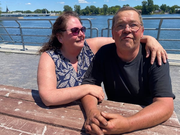 Quebec man warning Canadian boaters after he was detained by U.S. Coast guard, put in jail cell
