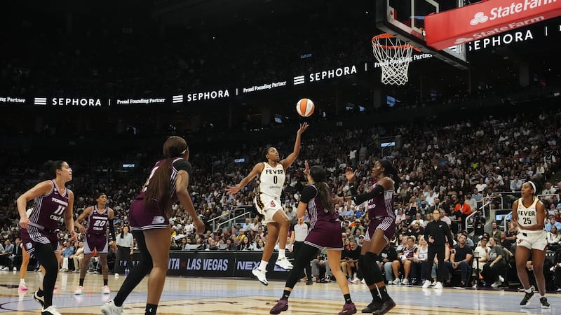 Mitchell leads Fever past Tempo 101-95; Sykes returns for Toronto after two months